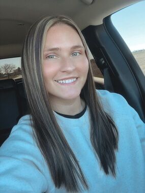 Meet your Posher, Alyssa